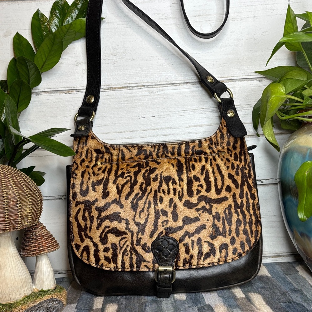Patricia Nash Exotic Cat Collection Saddle Bag